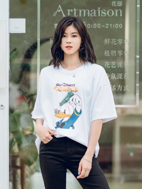 MIYU谜遇甜酷系减龄穿搭 致不想长大的我们