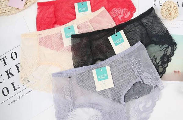 港莎内衣夏日上新 精致女生必备