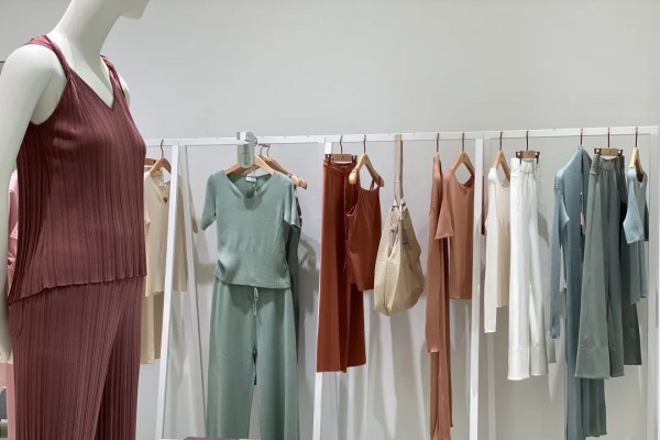 NEIWAI内外新店开业 多重优惠同庆8周年