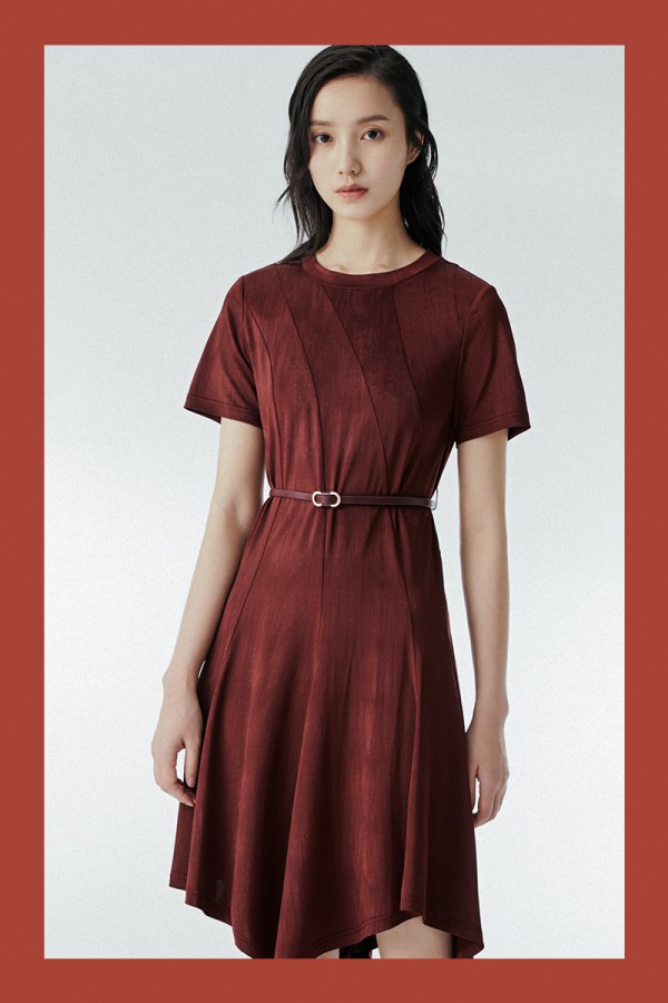 参加盛宴party穿什么衣服有气质 MIGAINO给你精彩SHOW