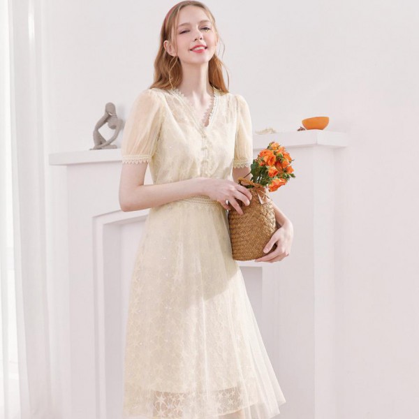 赋予女性们强大人文气息 戈蔓婷品牌女装缔造中国市场的神话