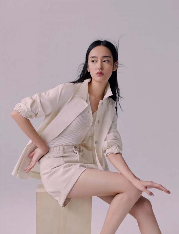 OVV品牌女装新款上市 炎夏唯有米色最解腻