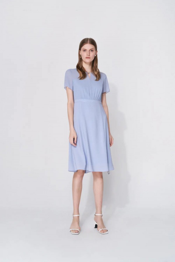 CONATUS珂尼蒂思女装 盛夏的职场优雅