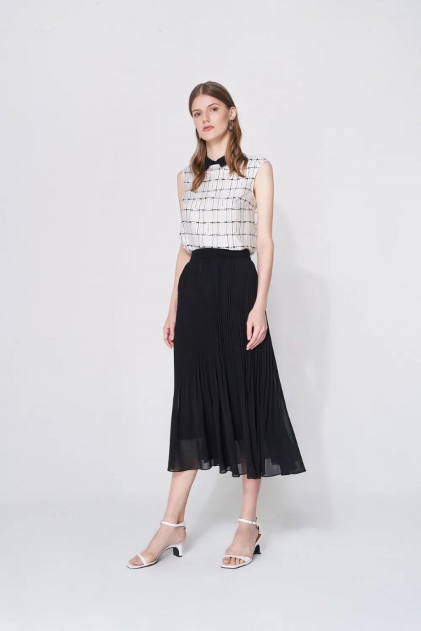 CONATUS珂尼蒂思女装 盛夏的职场优雅