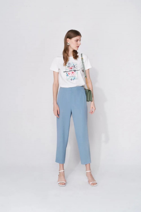 CONATUS珂尼蒂思女装 盛夏的职场优雅