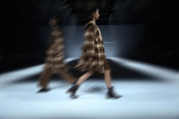 GMXY / 2020 WINTER「追光者」