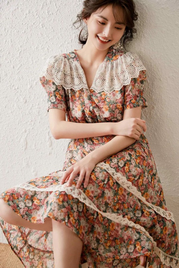 今夏最in的绝美“碎花裙” 时髦百搭还很显瘦