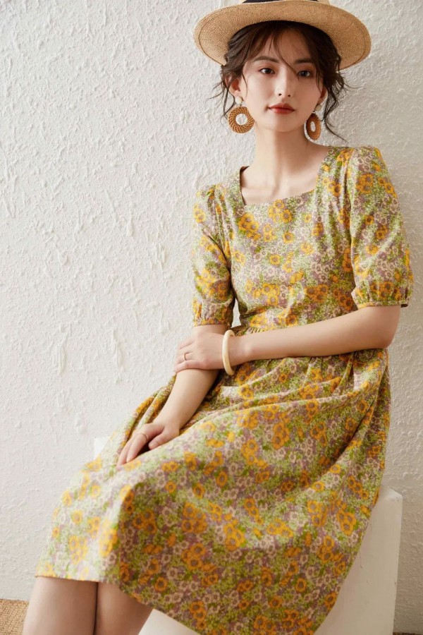 今夏最in的绝美“碎花裙” 时髦百搭还很显瘦