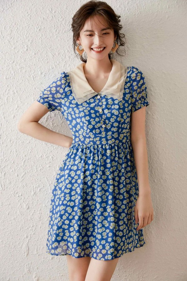 今夏最in的绝美“碎花裙” 时髦百搭还很显瘦