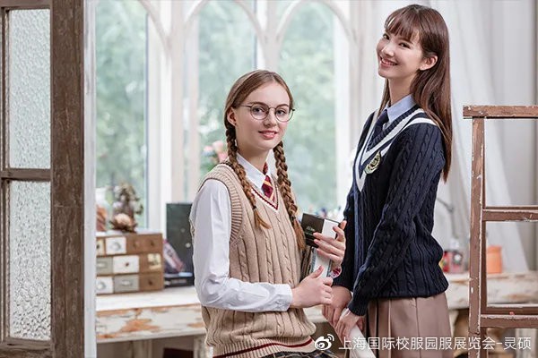 上海校服展6.18直播预告 | 中国校服的发展现状与未来
