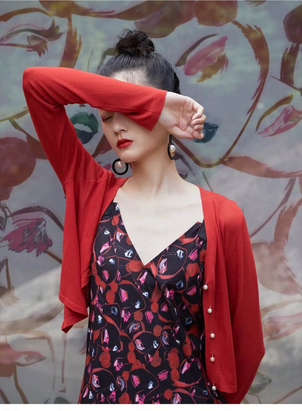 云思木想:金钗传奇终成书,阅尽云木国色