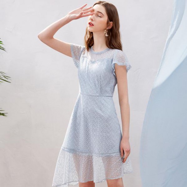 戈蔓婷品牌女装连锁店 创造出女性高贵的一面让女人更自信