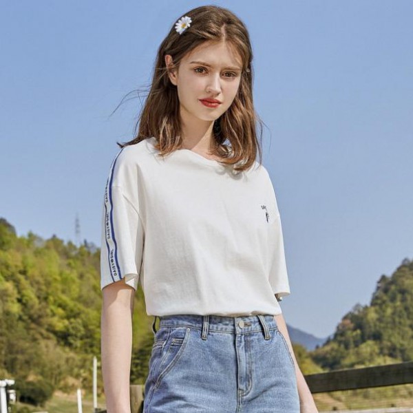 女性需要财富 财富需要女人 发财创富需要加盟戈蔓婷品牌女装