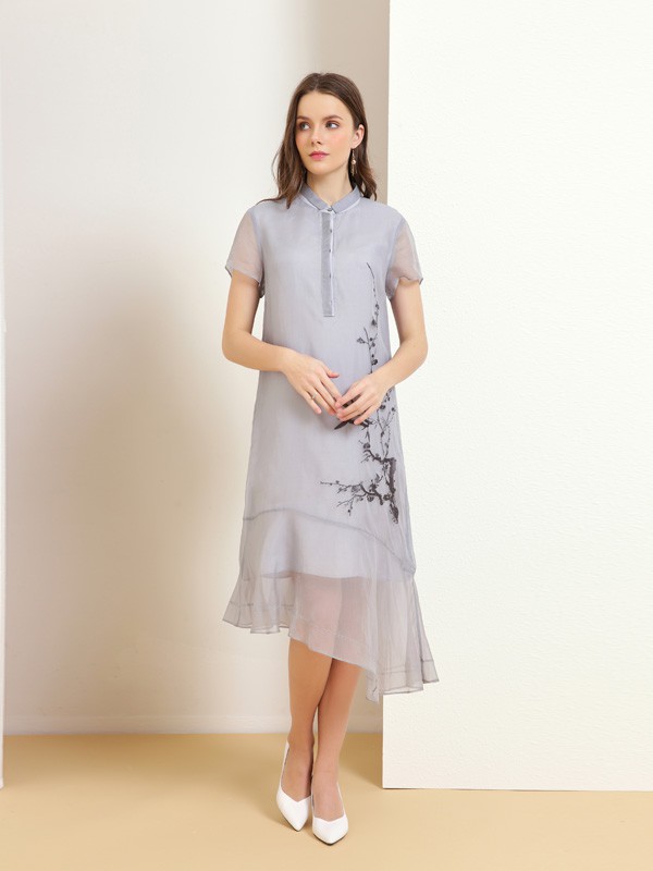 充满民族味道的连衣裙 你穿过吗?