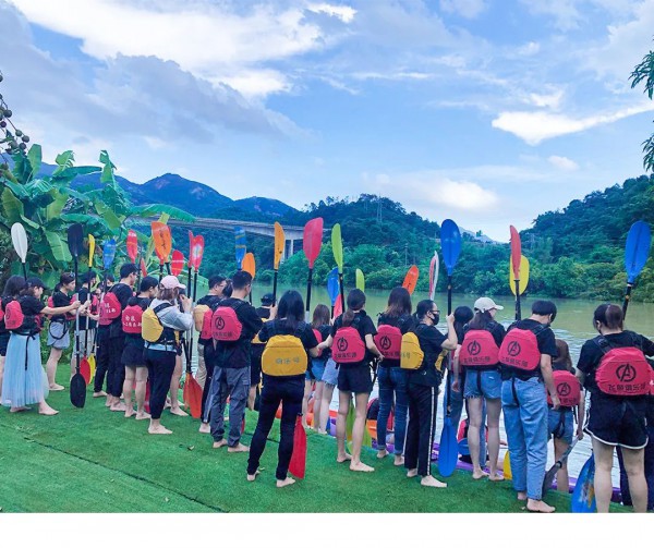 明媚暖阳 盛夏轻旅 ANOTHER ONE遇见夏天 遇见你