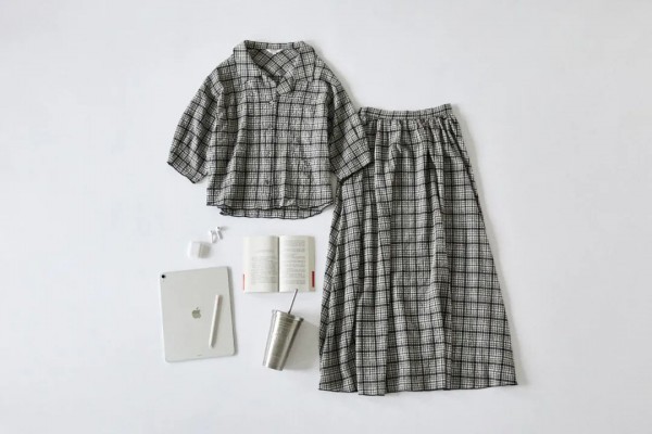 激活办公效率的穿搭灵感 MOUSSY女装新品