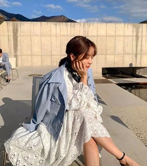 别再穿黑白灰了 今年爆火的“初恋色”显白又好看!!