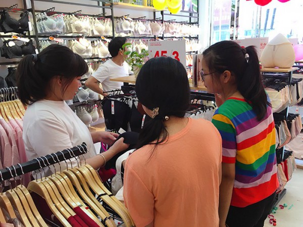 热烈祝贺“都市新感觉”端午佳节三家分店齐开业!