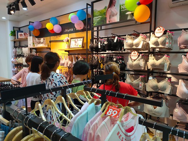 热烈祝贺“都市新感觉”浙江宁波店盛大开业!