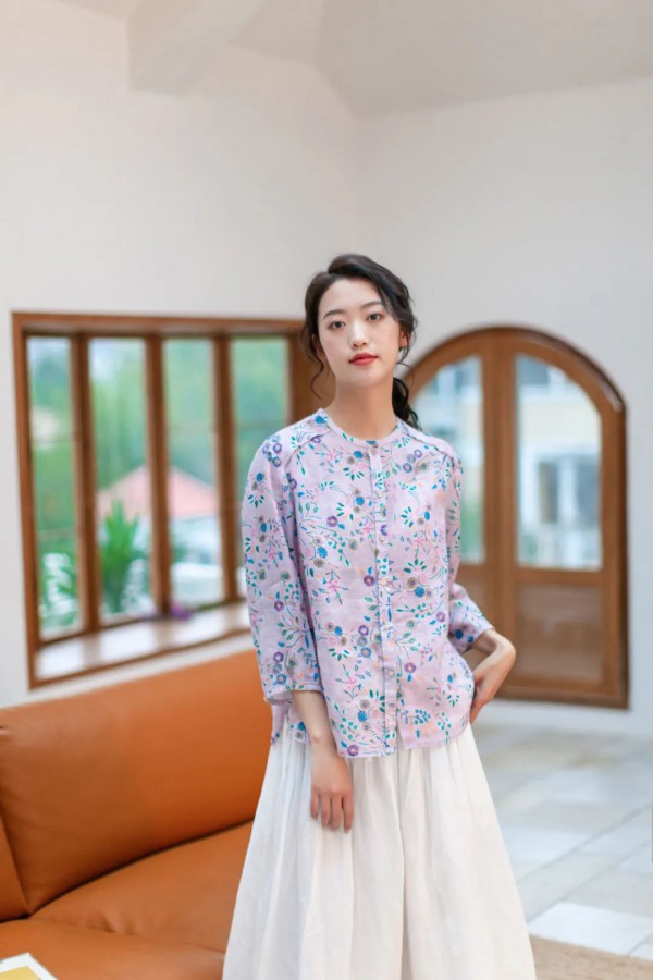 DOLAN都兰女装2020春夏新品之中国紫