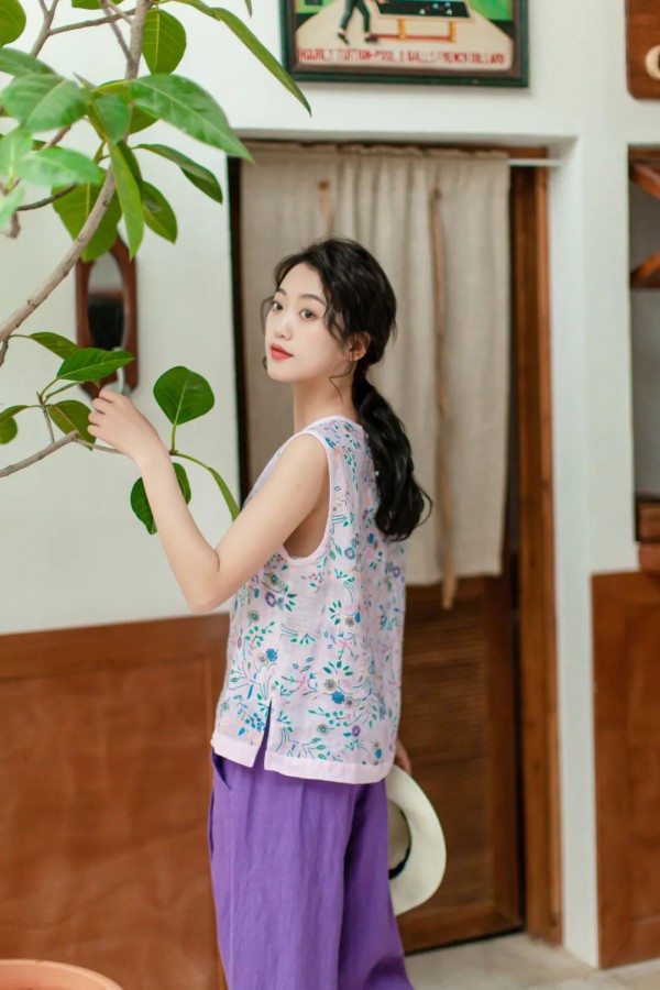 DOLAN都兰女装2020春夏新品之中国紫