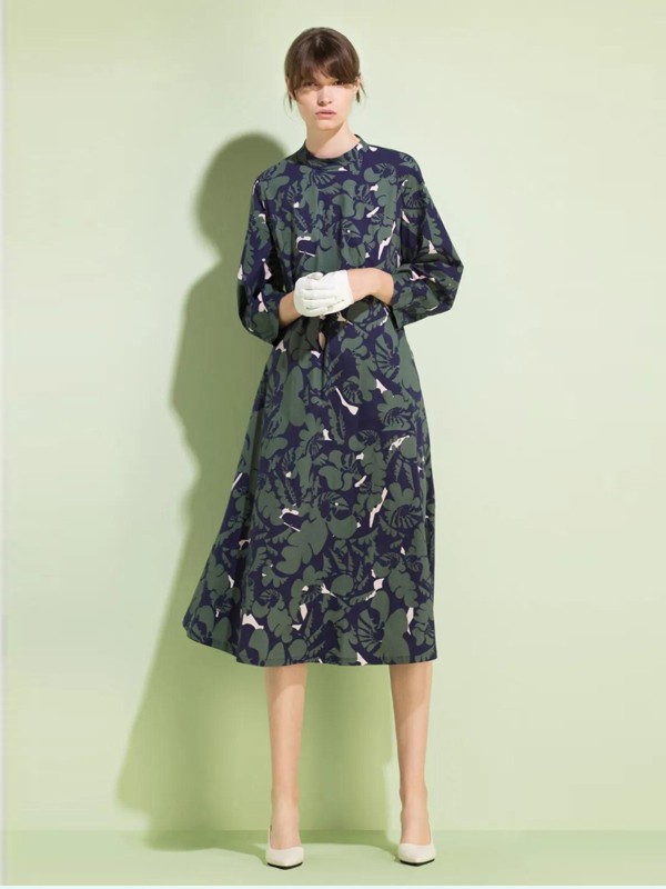 夏季宽松休闲搭配 希色女装为你推荐