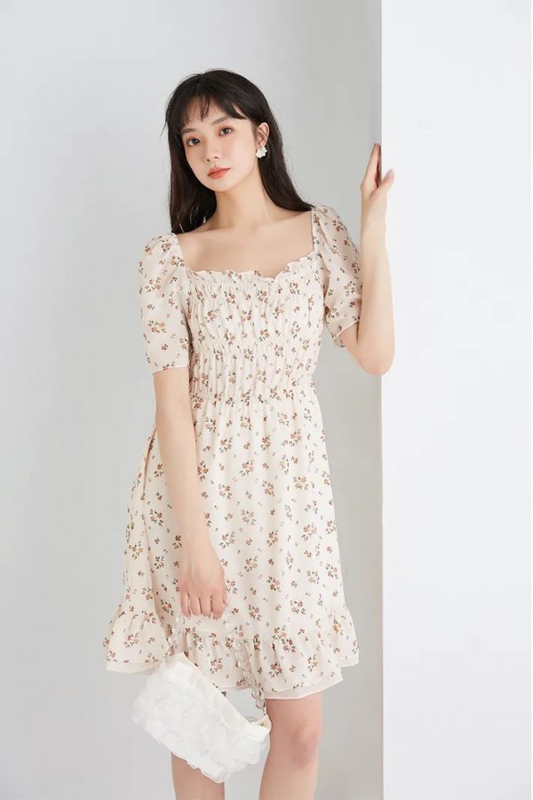 金苑服饰夏季新款 轻虚假时光