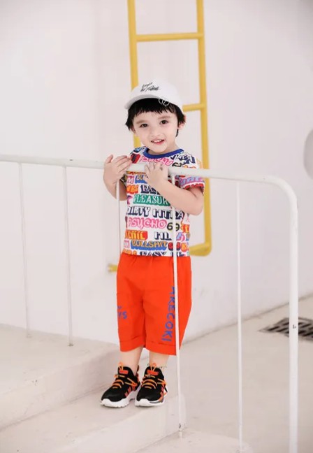 夏季阳光正好 明亮色系正适合这个季节