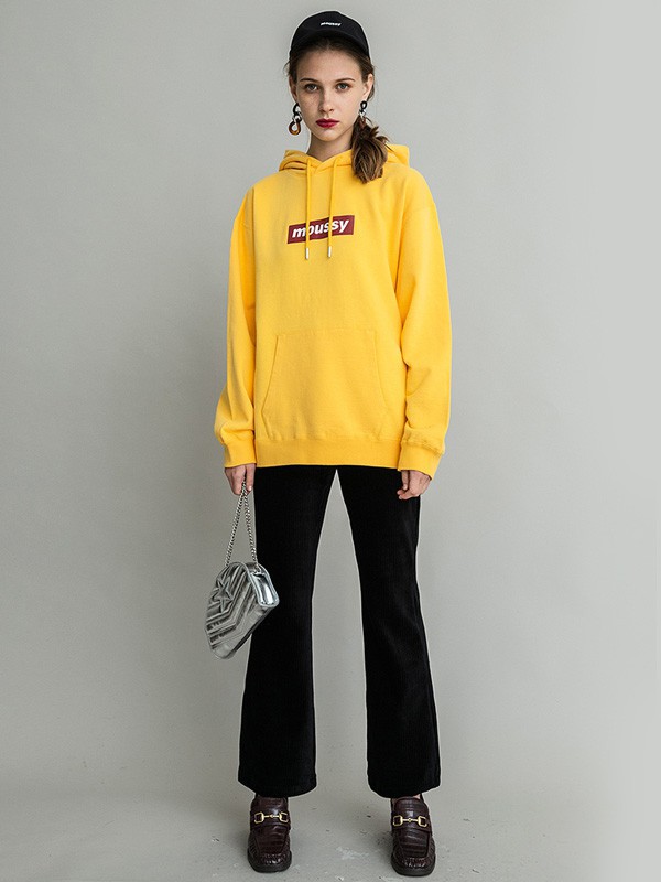 卫衣穿搭法则 教你如何穿出休闲风