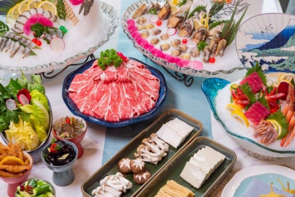 新零售又一新玩法 是超市是餐厅更是社交跨界融合的新平台