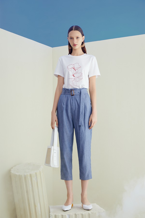 T恤搭配什么衣服好看 三彩教你T恤的百种穿法