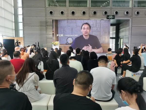 引领原创设计——金晖实力斩获时尚深圳展8项大奖