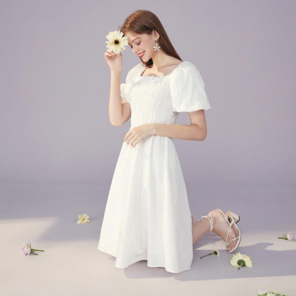 要想彰显自己的品味 不妨加盟戈蔓婷女装品牌!