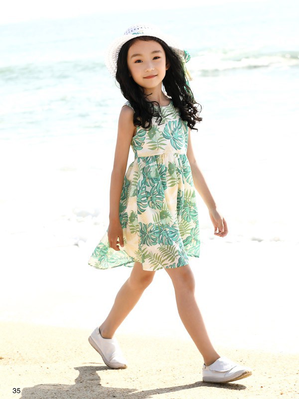 夏天精致穿搭小裙子  班吉鹿让你更时尚