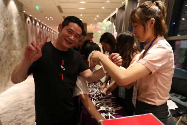 百伶百俐2021春夏新品发布会暨品牌战略会圆满成功