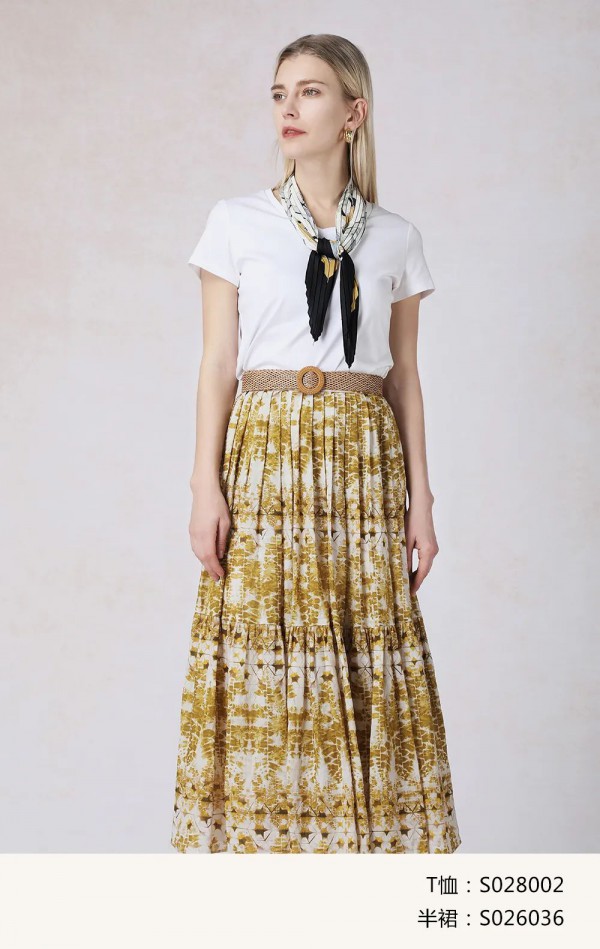 西纳维思女装苍兰黄 向“阳”而生的色彩