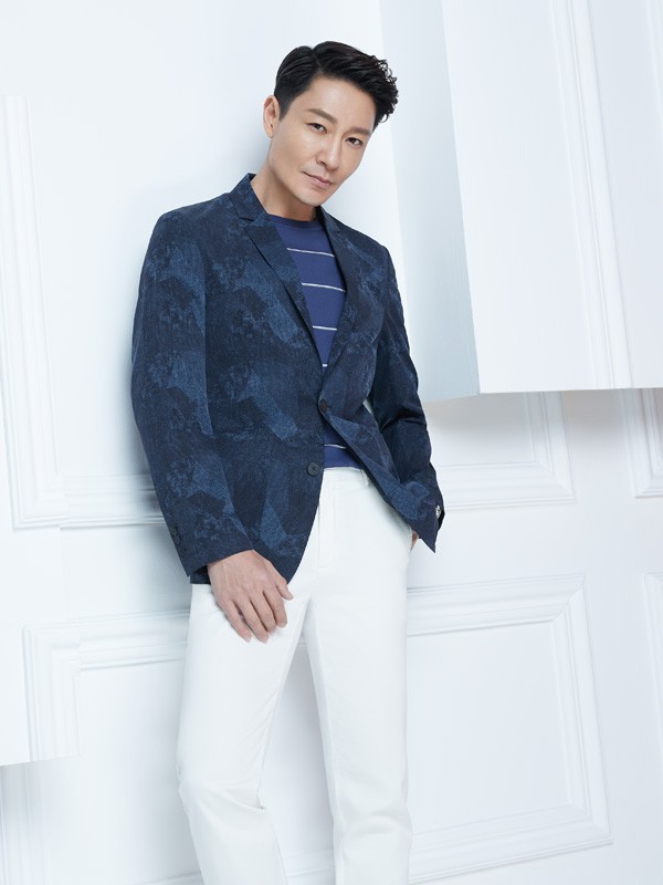 男装店应该如何导购?依立腾男装怎样样?