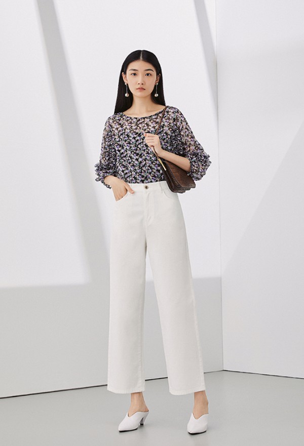 三彩新品来了 难以拒绝的绝美碎花裙