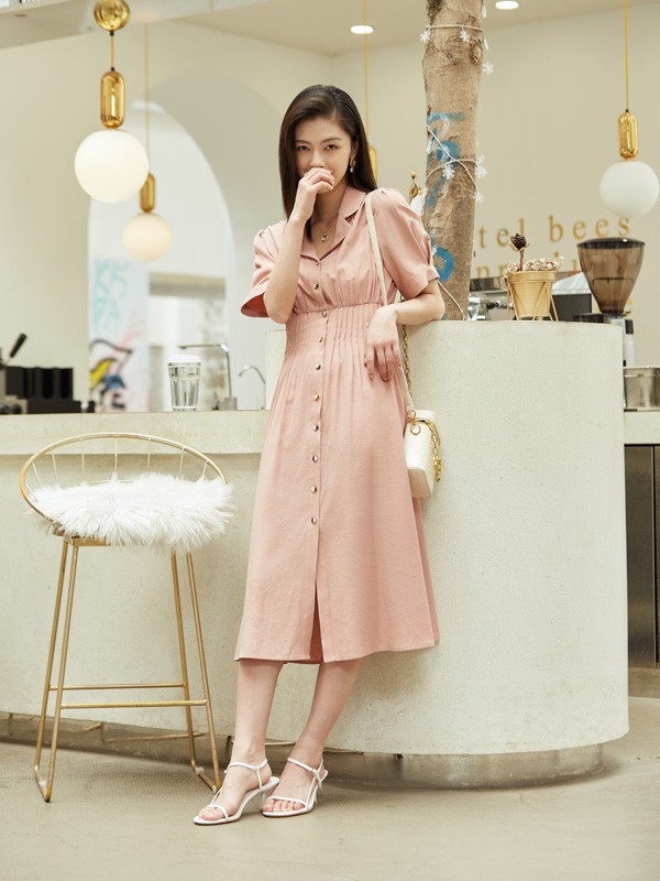 尼赫菲女装品牌最懂女人心 展现女性不一样的魅力