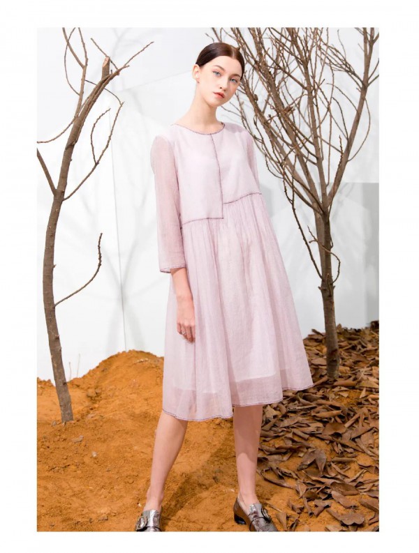 子容女装品牌秋装新品上新 秋的样子