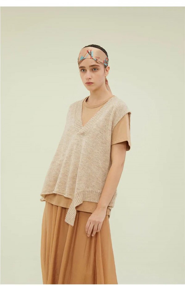 TH2011品牌女装新品上市 与纱共舞