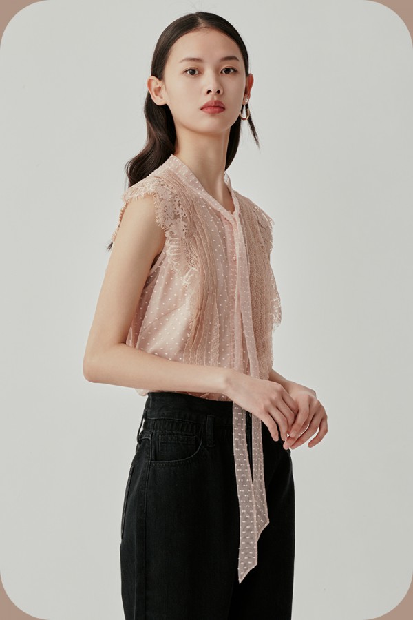 应届生入职需要注意什么 入职第一天女生穿什么