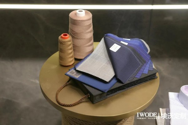 埃沃男装国潮定制 万物皆可“罩”