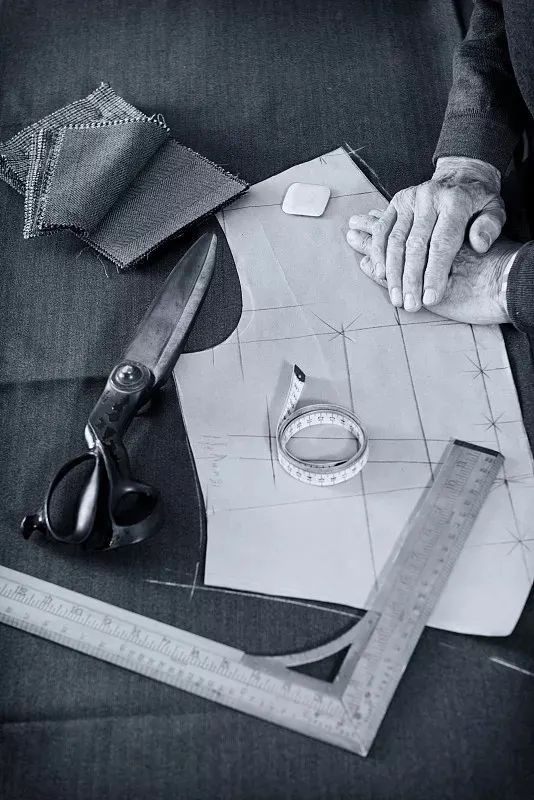 BADIMILAN巴蒂米澜 经典传承 ·定制人生