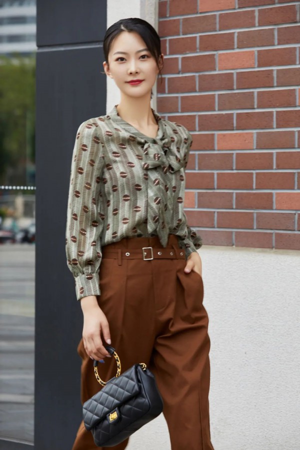 时髦女士秋季套装 GUUIZS贵姿释放早秋时髦穿搭