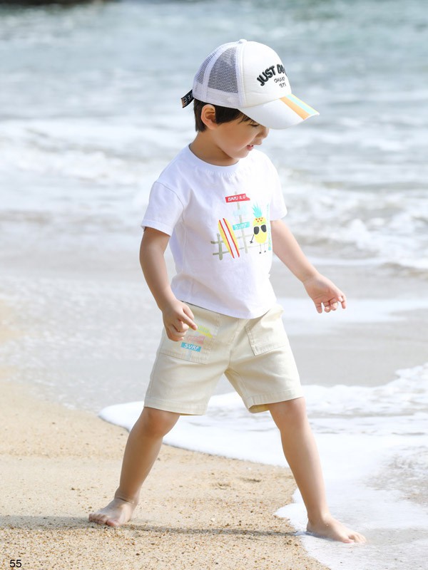 班吉鹿品牌童装一起陪伴孩子快乐成长