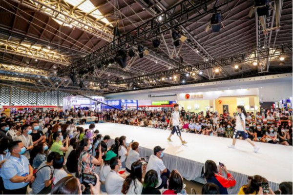 精彩预告:ISUE国际校服•园服展即将解锁中西部校服市场 精彩预告:ISUE国际校服•园服展即将解锁中西部校服市场