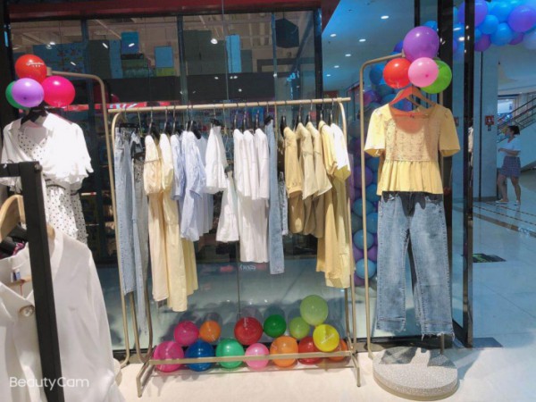 戈蔓婷品牌女装加盟怎么样? 戈蔓婷女装赢得客户认可!