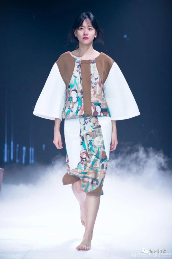 2020中国（河南）国际大学生云上时装周开show!