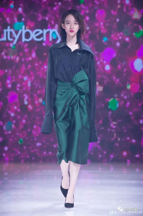 2020中国（河南）国际大学生云上时装周开show!